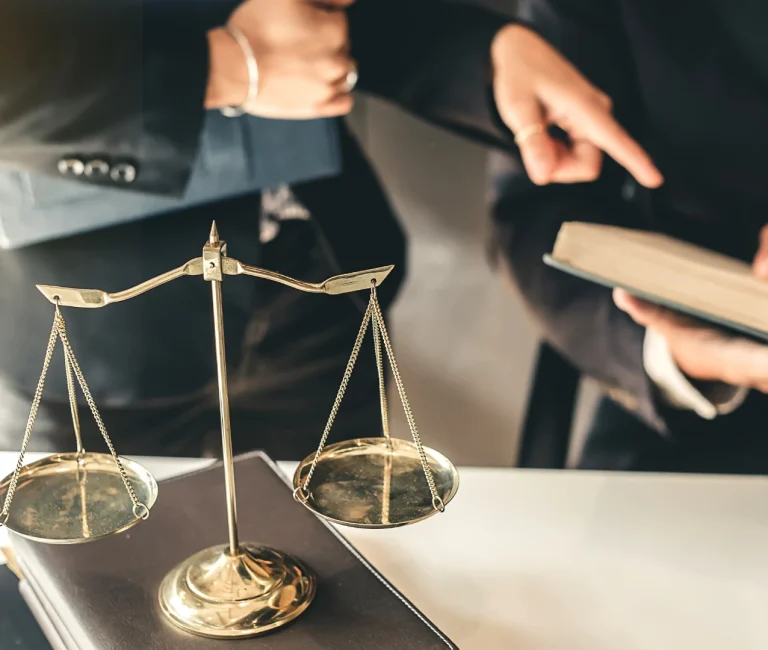 Şirketlerin Avukat Bulundurma Zorunluluğu